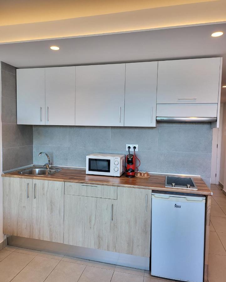 Moderno Apartamento Cerca De La Playa 18 Apartment San Bartolome Bagian luar foto