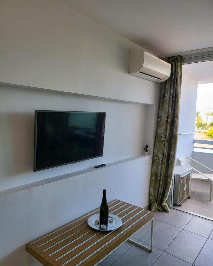 Moderno Apartamento Cerca De La Playa 18 Apartment San Bartolome Bagian luar foto